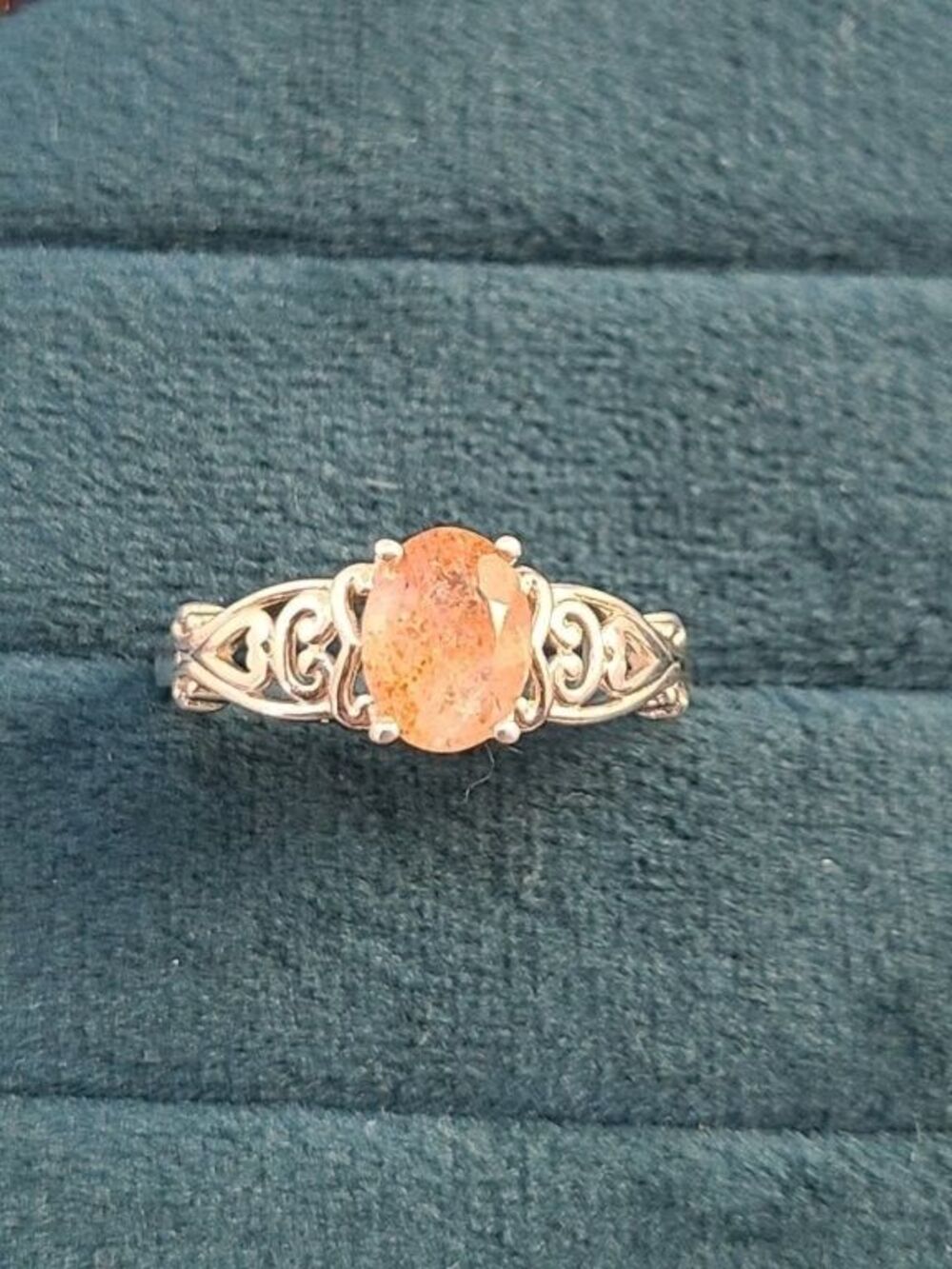 NWOT Strawberry Quartz Sterling Silver Ring Size 8 Oval Pink Gem Filigree